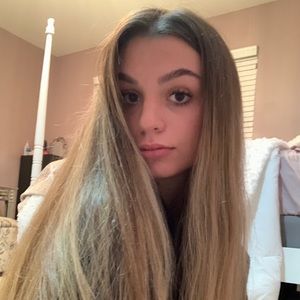 Meet your Posher, Sophia